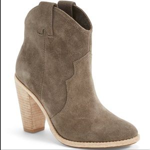 Joie Monte Suede Booties, size 6